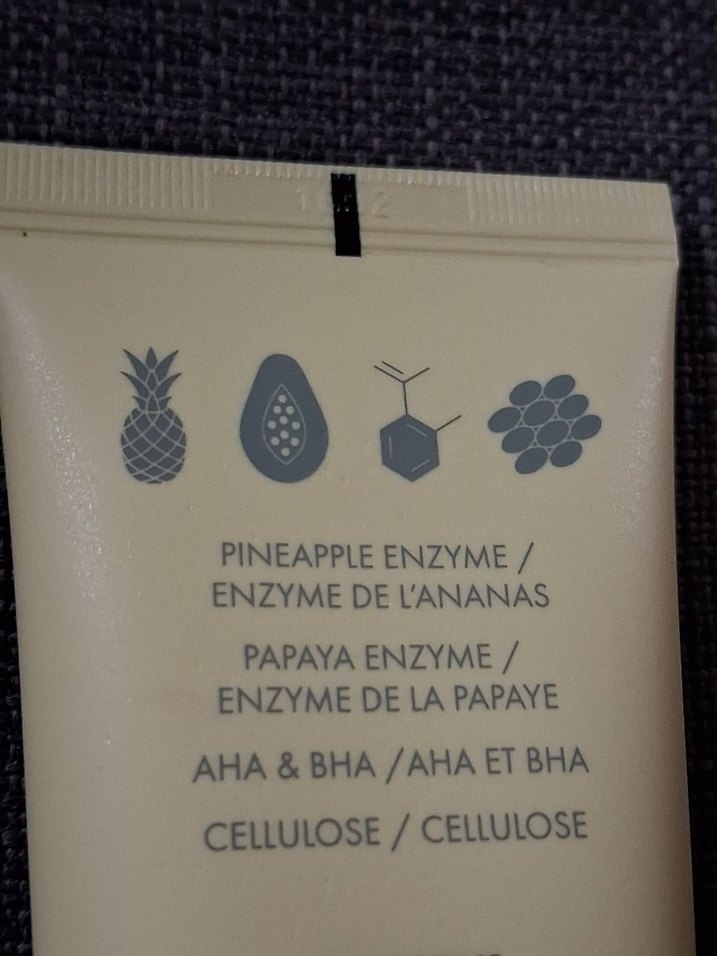 Wishful by Huda Beauty Yo Glow Enzyme Scrub 100 ml - Görsel 4