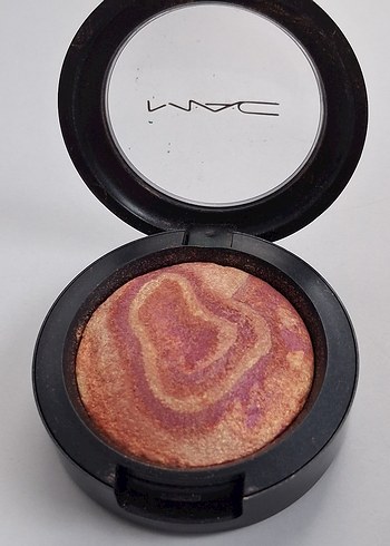 Mac Magnetic Attraction Mineralize Eyeshadow Limited Edition Far - Görsel 2