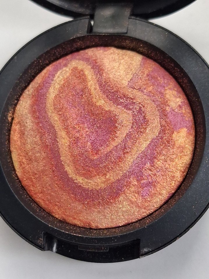 Mac Magnetic Attraction Mineralize Eyeshadow Limited Edition Far - Görsel 3