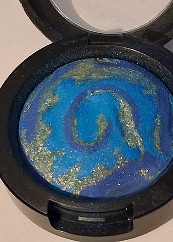 MAC Sky Mineralize Eyeshadow Far - Görsel 4