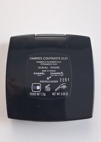 Chanel Ombres Contraste Duo 30 Bleu
Far paleti - Görsel 4