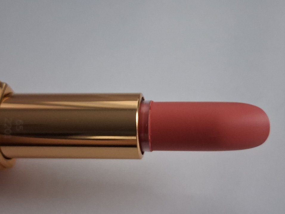 Chanel Rouge Allure Velvet 65 L'Aristrocatica Ruj - Görsel 5