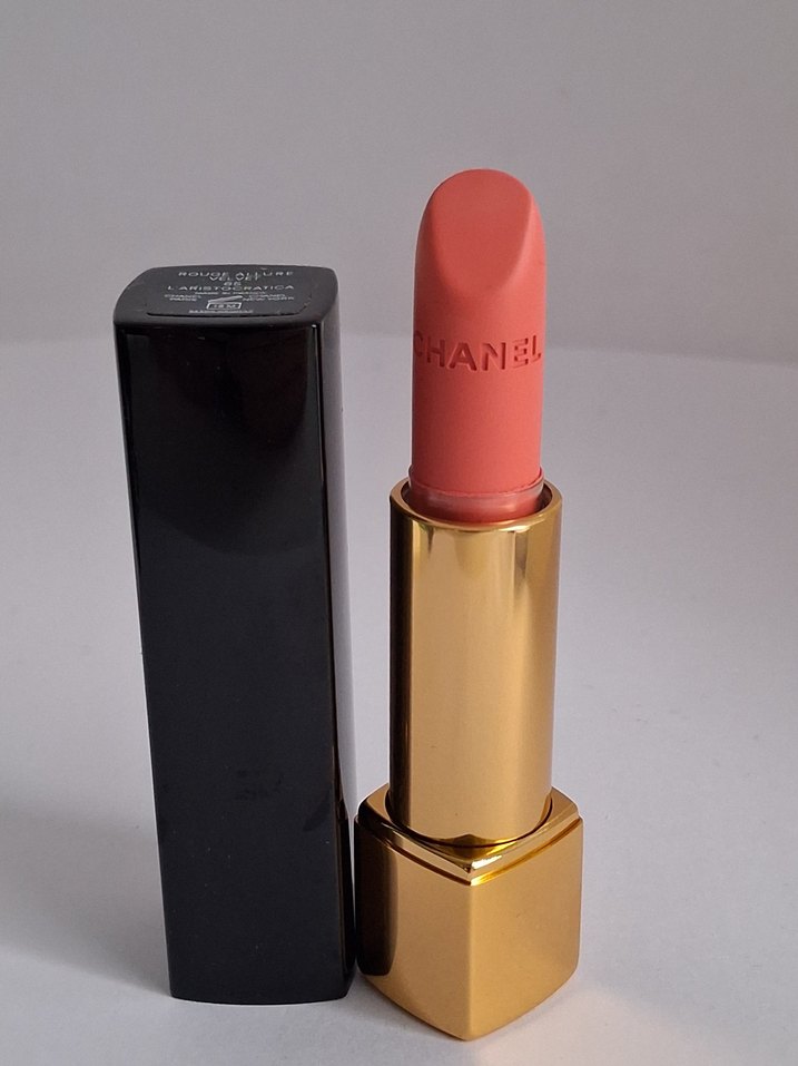 Chanel Rouge Allure Velvet 65 L'Aristrocatica Ruj - Görsel 2