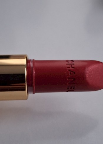 Chanel Rouge Allure 129 Surprenante Ruj - Görsel 2