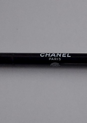 Chanel Stylo Yeux Waterproof Eyeliner 914 Feuilles
Göz kalemi - Görsel 3
