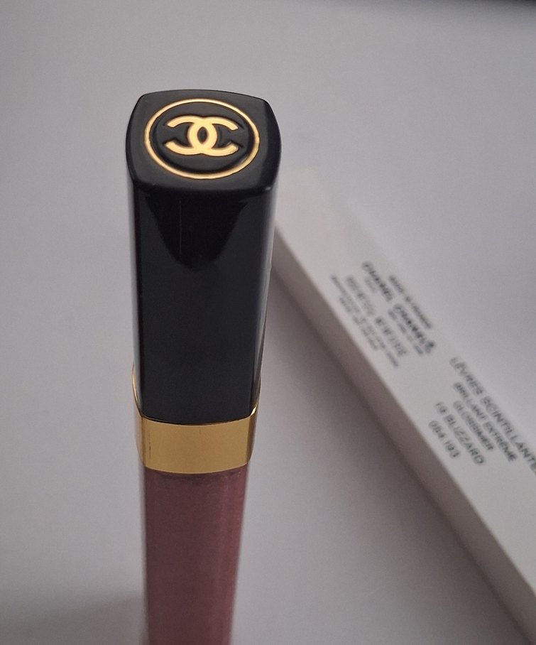 Chanel
Levres Scintillantes - No. 19 Blizzard 6ml - Görsel 4