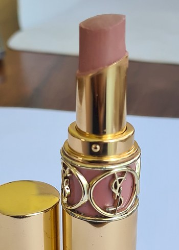 Yves Saint Laurent Yves Saint Laurent Rouge Volupte #2 Sensual Silk