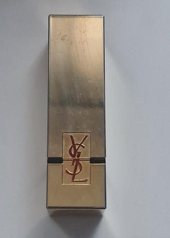 Beden Yves Saint Laurent Rouge Pur Couture 18