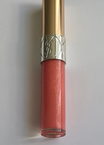 Yves Saint Laurent Yves Saint Laurent Gloss Volupte Grenade Pepite No 15
