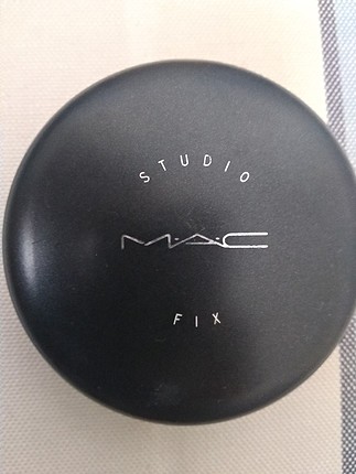 MAC Studio Fix C4