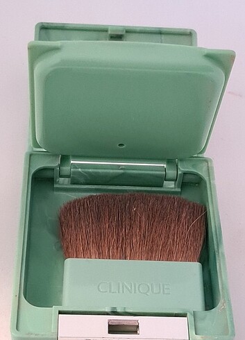 Clinique Clinique Almost Powder Makeup SPF15 - 05 Medium