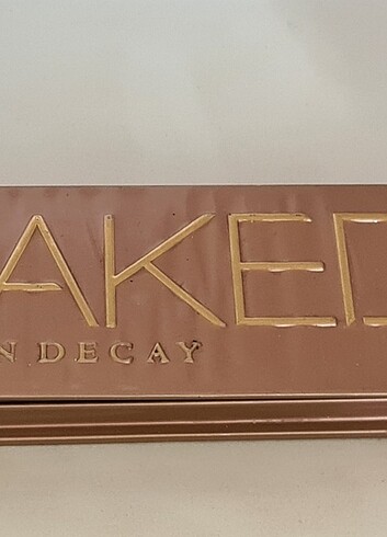 Urban Decay Naked 3 Eyeshadow Palette