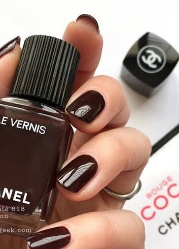 Chanel Le Vernis 618 Brun Contraste Oje. Yeni