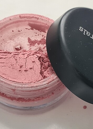 Bare Minerals Blush Escape for Face Cheeks Eyes 