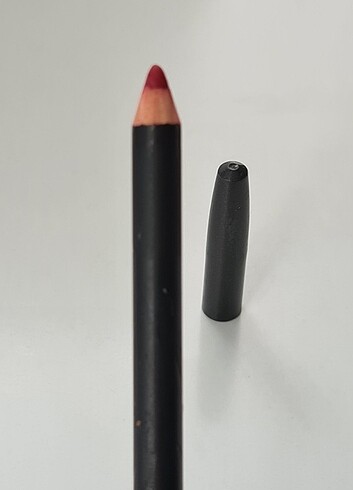 Mac Dudak Kalemi - Lip Pencil Cherry 1.45 g
