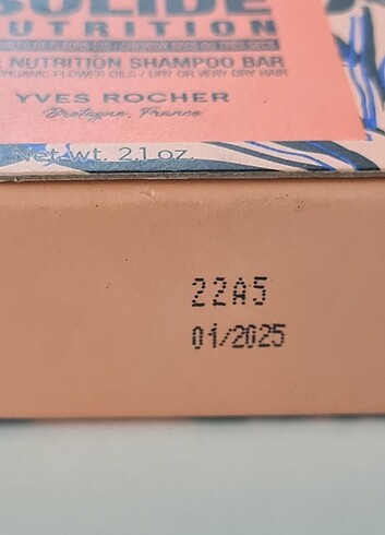  Beden Yves Rocher Besleyici Katı Şampuan - Kuru Saçlar / Nutrition