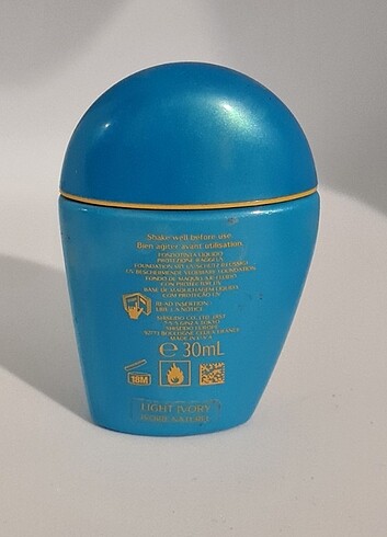  Beden Renk Shiseido UV Protective Liquid Foundation SPF 30 Light Ivory