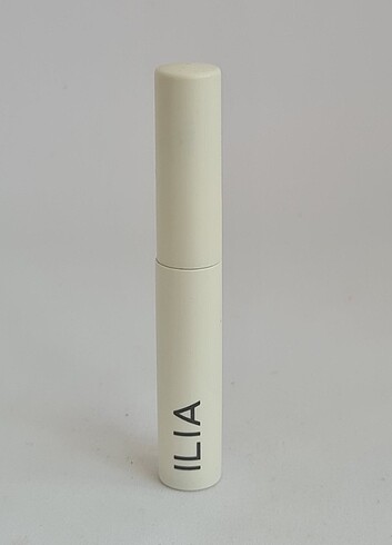 ILIA Limitless Lash Lengthening Clean Mascara