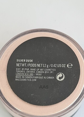 Beden Renk MAC Iridescent Loose Powder Highlight