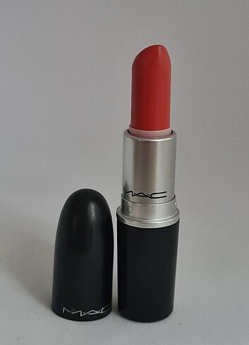 Mac Amplified Creme Lipstick Morange