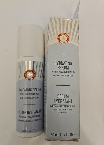  Beden First Aid Beauty Hydrating Serum with Hyaluronic Acid