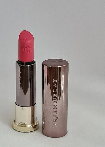  Beden pembe Renk Urban Decay Vice Lipstick - Comfort Matte Checkmate Ruj