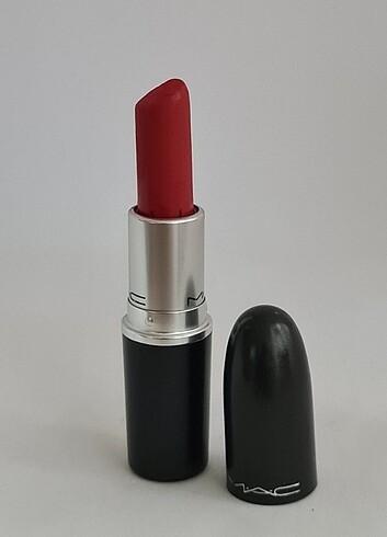 Mac Lipstick Ruby Woo