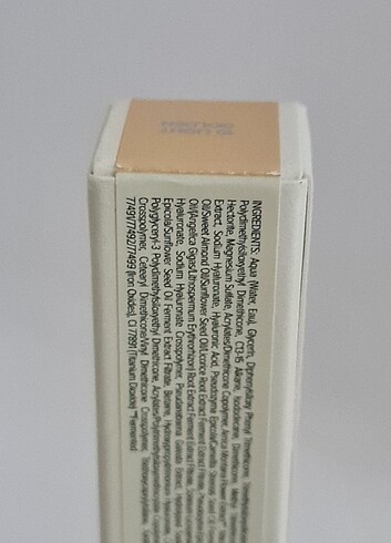Beden Renk Haus Labs By Lady Gaga Triclone Skin Tech Hydrating + De-puffing