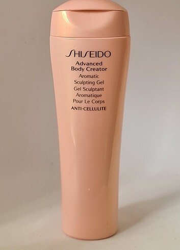 Shiseido Advanced Body Creator Aromatic Sculpting Gel.