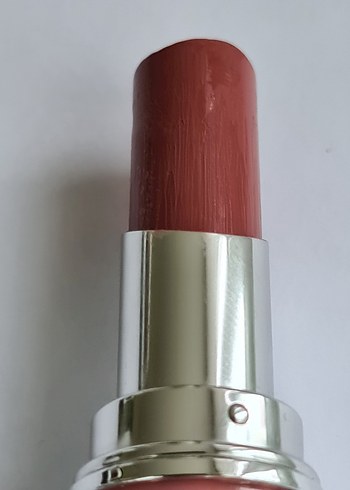 Beden pembe Renk Yves Saint Laurent Loveshine Ruj 201