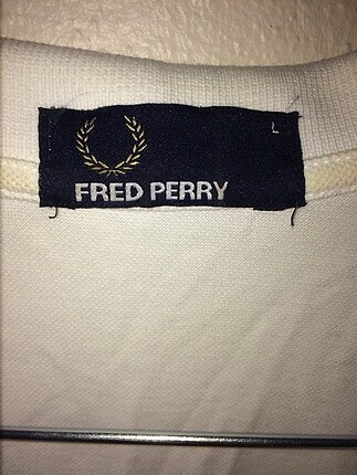 Fred Perry FRED PERRY Beyaz Yakalı T-Shirt