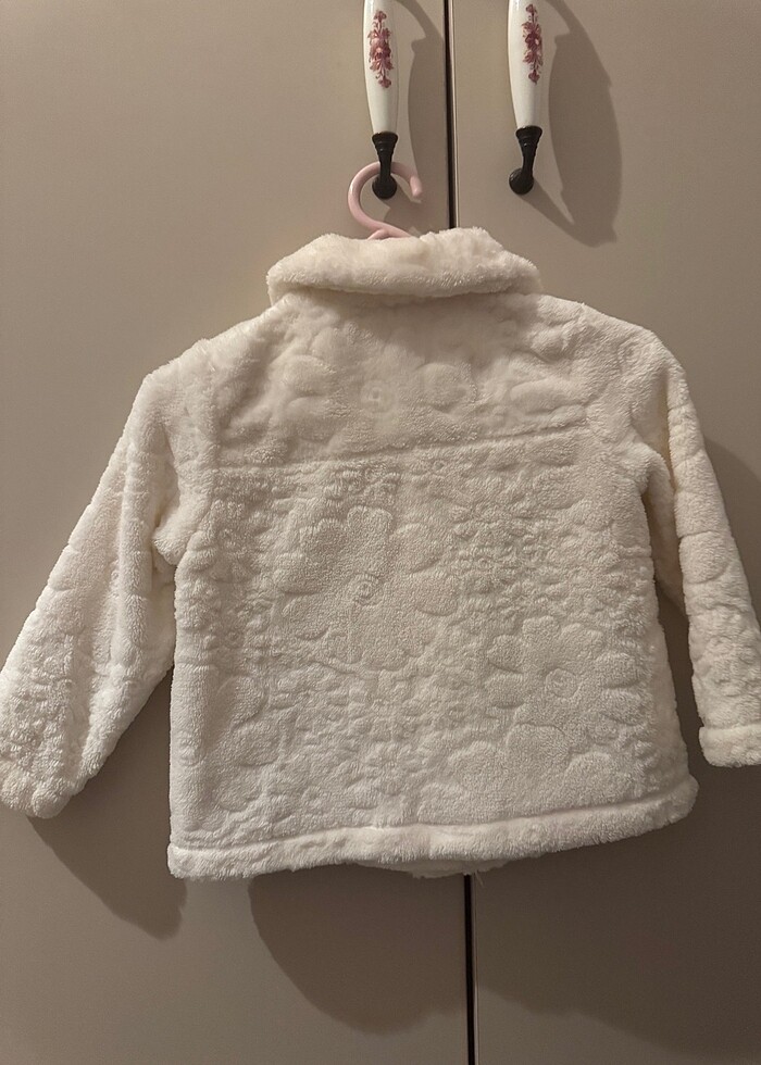 Beyaz hırka ceket - Görsel 2