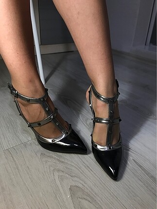 Valentino Stiletto Ayakkabı
