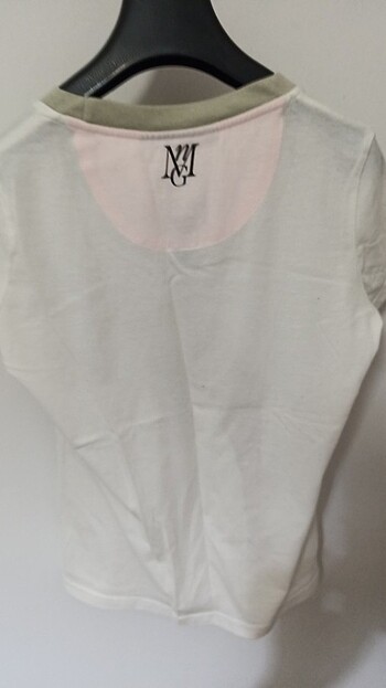 l Beden Mango bayan lisanslı tshrt