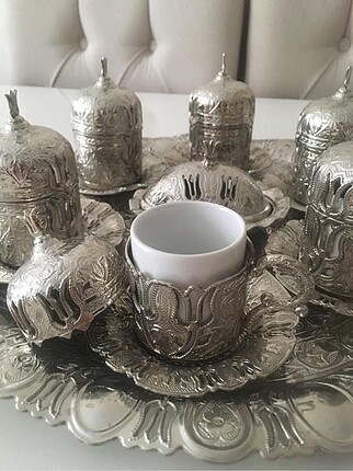  Beden gri Renk Lale motifli gümüş kahve fincanı