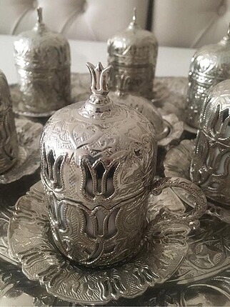  Beden Lale motifli gümüş kahve fincanı