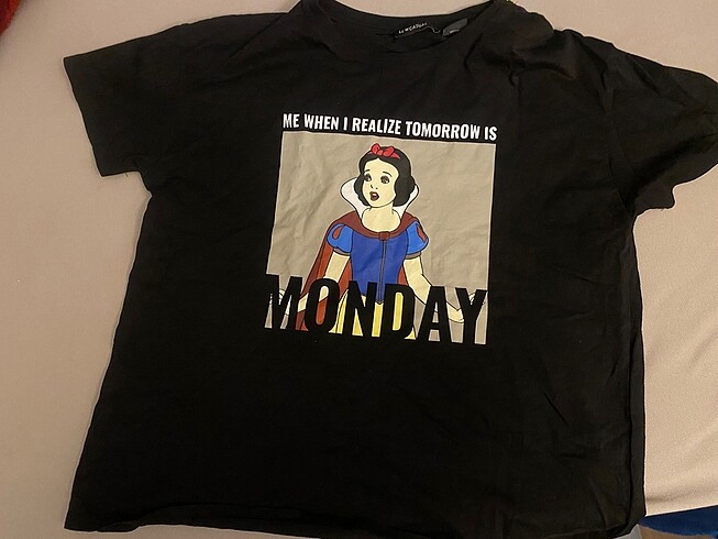 Monday tshirt tişört