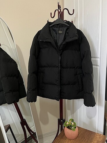 H&M H&M Model Kadın Siyah Şişme Mont