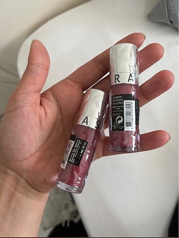 Beden pembe Renk Sephora Collection 05 No Gloss Plumb It red