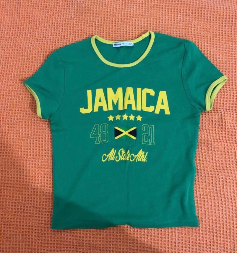 Bershka Kısa Kollu Kadın Crop Tişört - Görsel 2