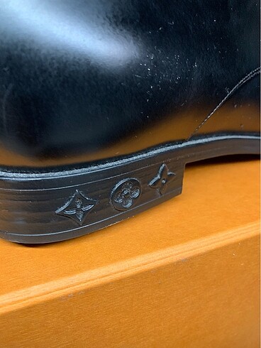 42.5 Beden Louis Vuitton Casual Smart