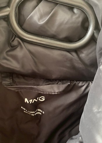 Mango siyah kaz tüyü mont - Görsel 2