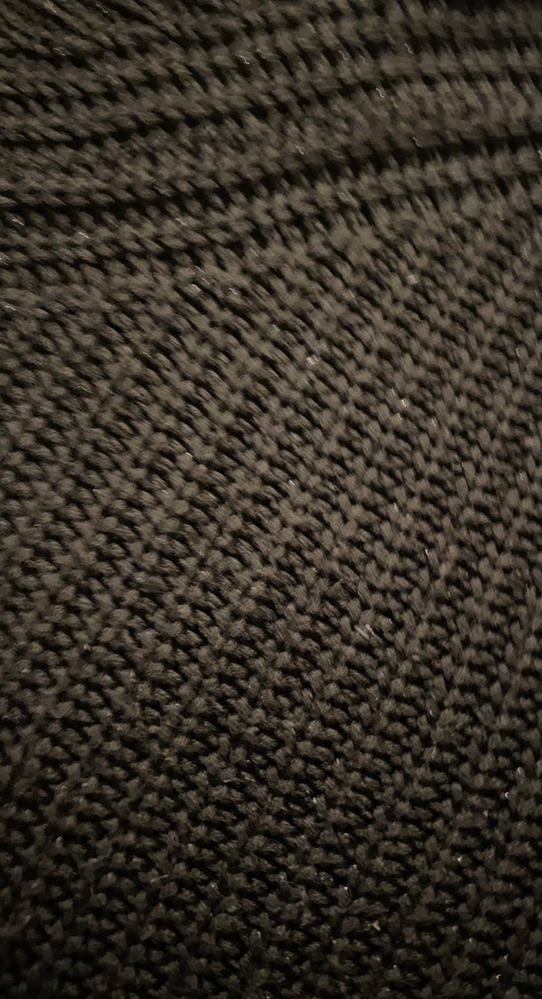 Siyah simli kazak - Görsel 2