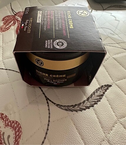 Beden Yves Rocher gece kremi