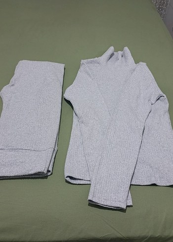 Gri Boğazlı kadın Polar Takım - Görsel 3