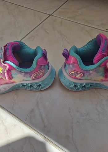 24 Beden pembe Renk skechers spor ayakkabı kız çocuğu