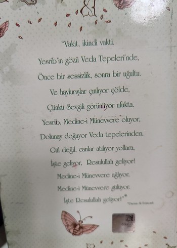 Beden Renk Kurtarıcım Efendim Peygamberim - Seca Öztürk