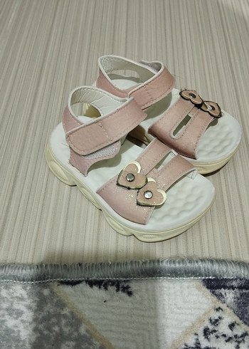 Kız Çocuk Pembe Tokalı Sandalet - Görsel 2