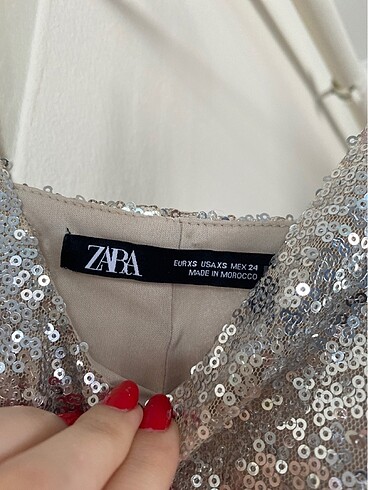 Zara Zara payetli kısa elbise
