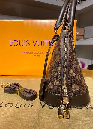 Louis Vuitton Almabb